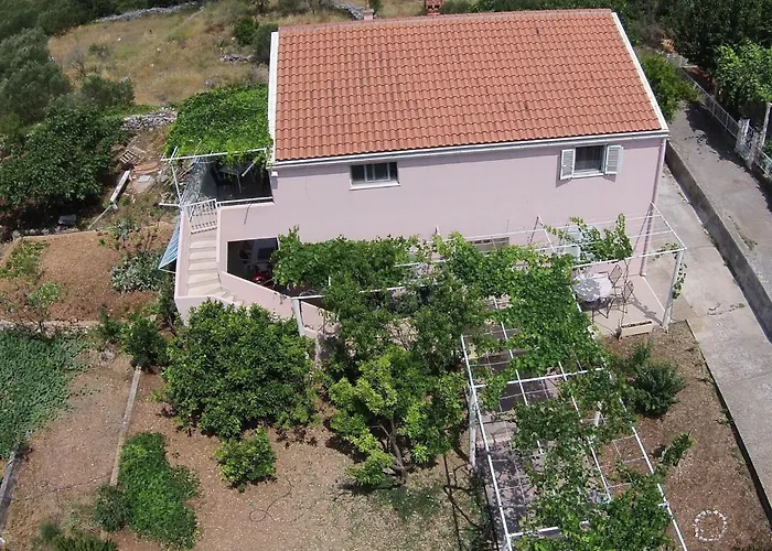 Lejlighed Ani - Two Bedroom With Terrace And Garden View