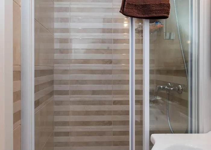 Lejlighed Ani - Two Bedroom With Terrace And Garden View